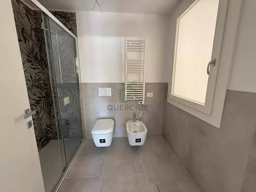 Immagine 12 di Appartamento in vendita  in Via Gardesana dell'Acqua a Bardolino