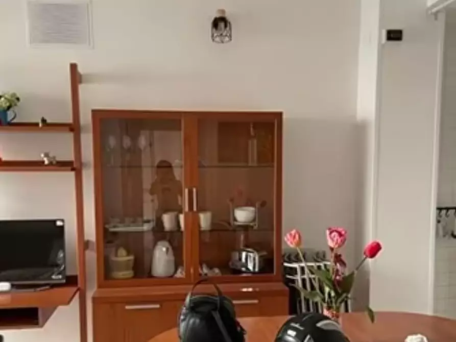 Immagine 5 di Appartamento in affitto  in via Scarlatti 16 a Napoli