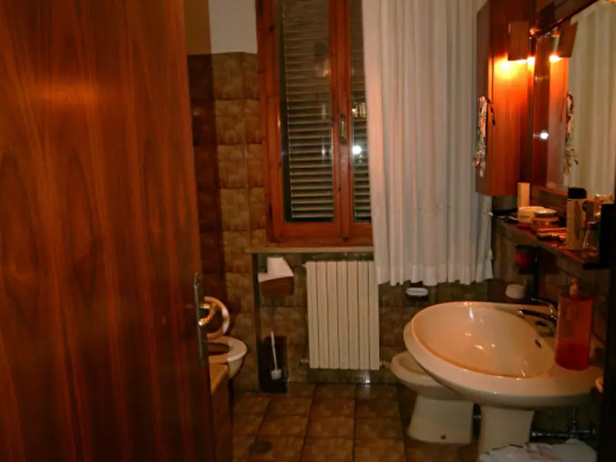 Immagine 7 di Casa indipendente in vendita  a Foiano Della Chiana