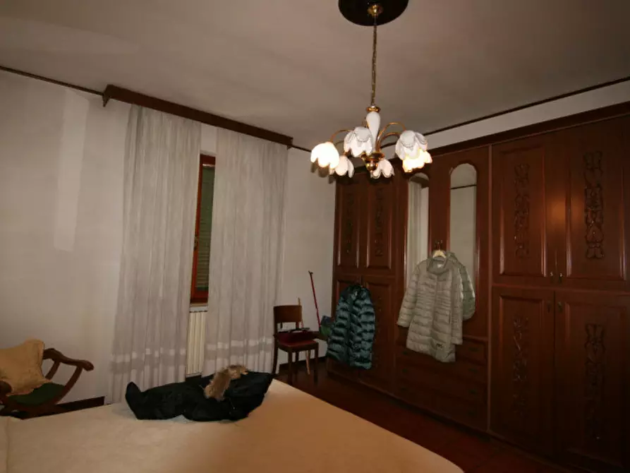 Immagine 12 di Casa indipendente in vendita  a Foiano Della Chiana