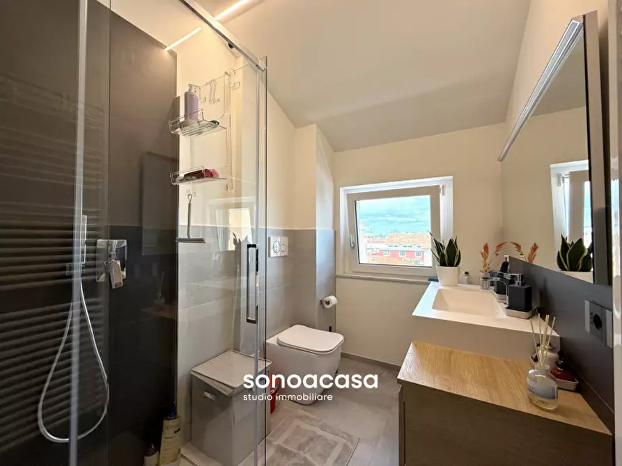 Immagine 16 di Appartamento in vendita  in Via Raffaello Sanzio, 389 a Senigallia