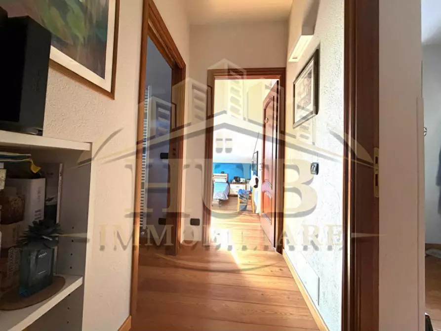 Immagine 26 di Casa bifamiliare in vendita  in via bottonasco a Caraglio