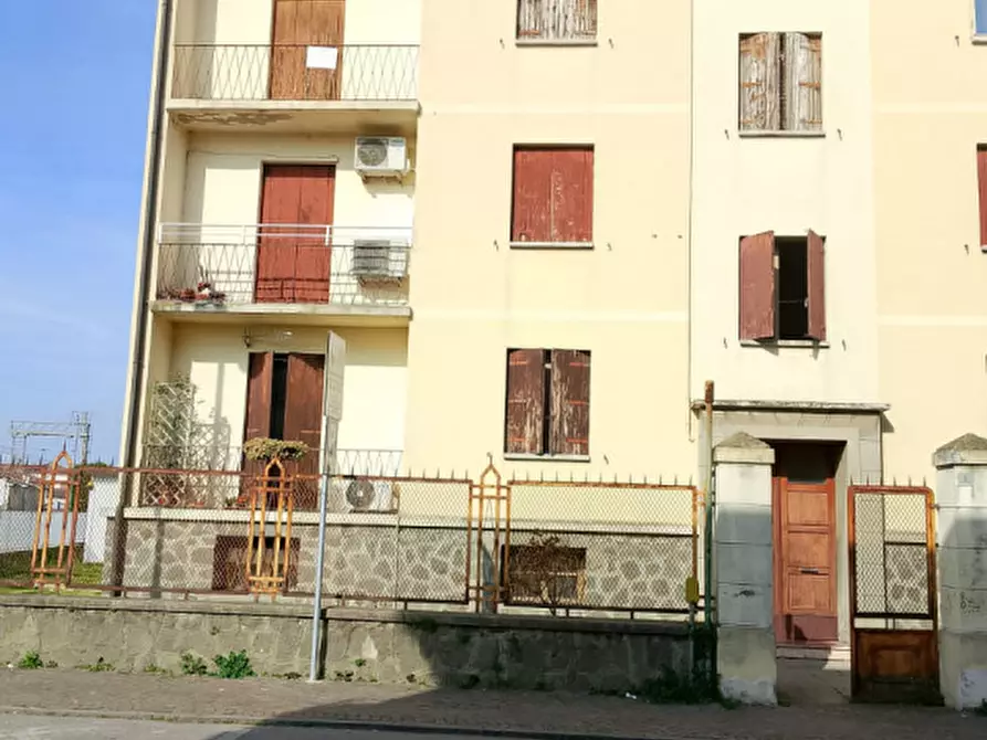 Immagine 1 di Appartamento in vendita  in via 4 novembre, 6 a Ospedaletto Euganeo