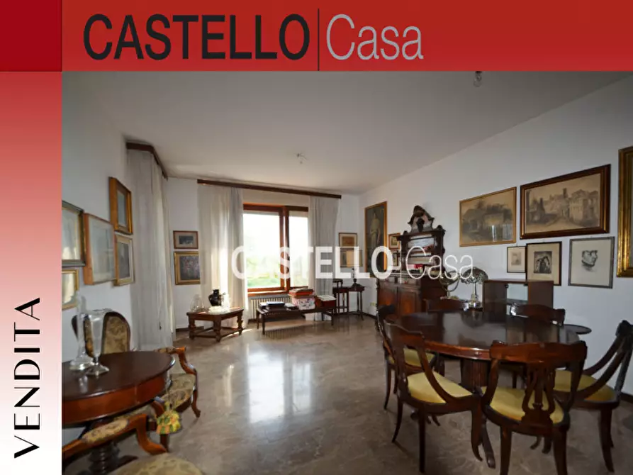 Immagine 1 di Appartamento in vendita  in Viale Italia a Castelfranco Veneto