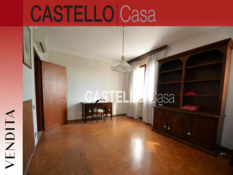 Immagine 8 di Appartamento in vendita  in Viale Italia a Castelfranco Veneto