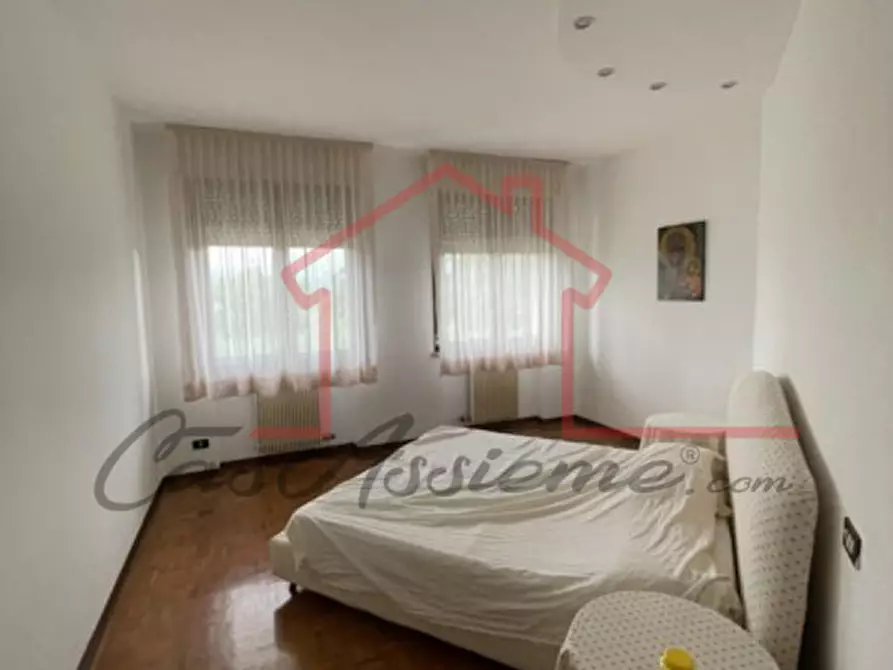 Immagine 15 di Casa bifamiliare in vendita  in Via Lorenzo da Ponte a Paese