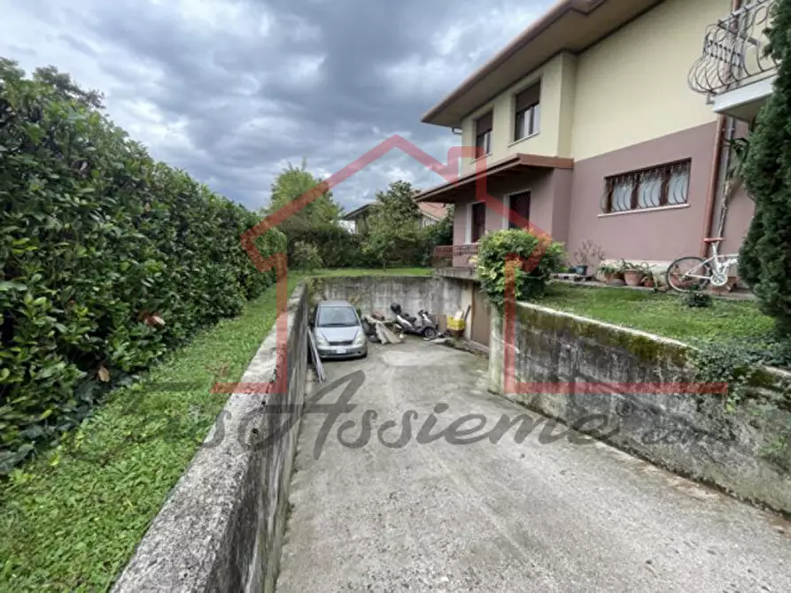 Immagine 33 di Casa bifamiliare in vendita  in Via Lorenzo da Ponte a Paese