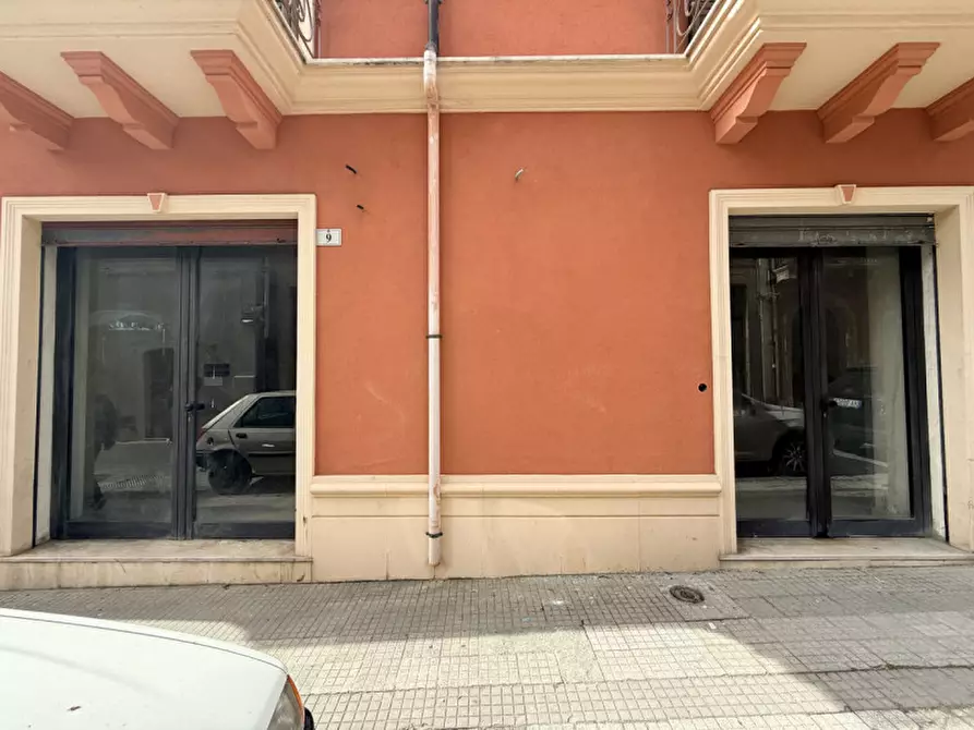 Immagine 1 di Negozio in vendita  in MILAZZO VIA E. COSENZ a Milazzo