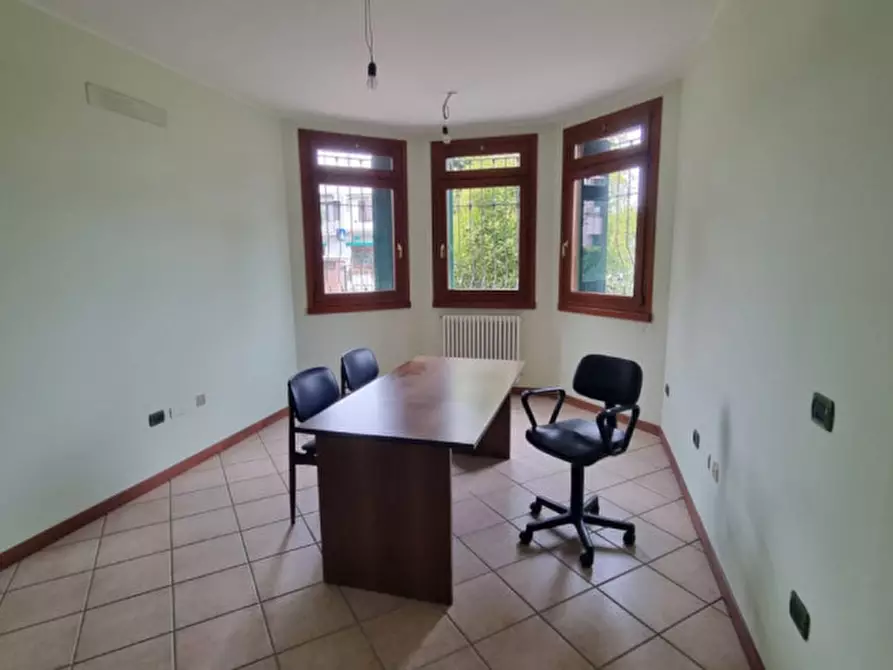 Immagine 7 di Appartamento in vendita  in Via Roma a Rolo