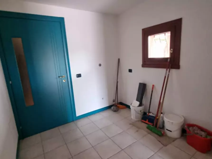 Immagine 16 di Appartamento in vendita  in Via Roma a Rolo