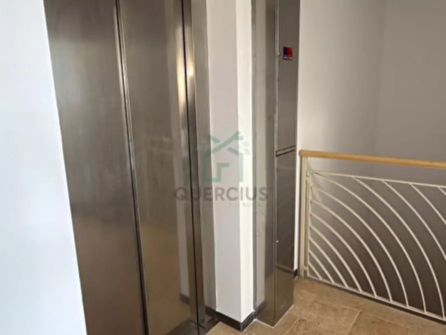 Immagine 17 di Attico in vendita  in Via Gardesana dell'Acqua a Bardolino