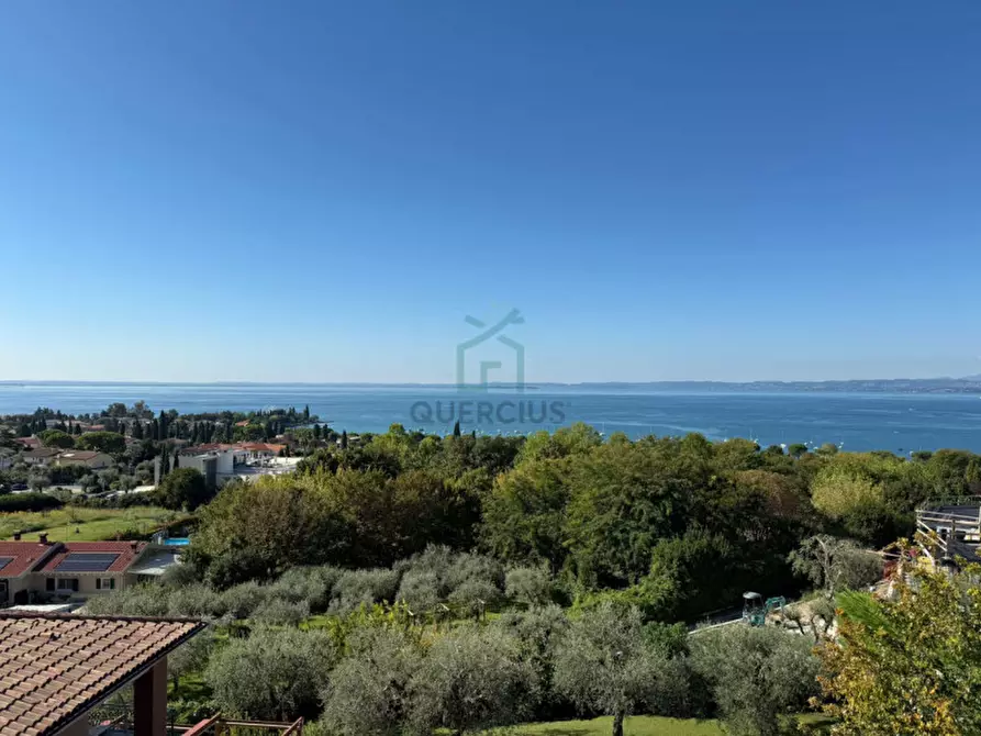 Immagine 17 di Attico in vendita  in Via Gardesana dell'Acqua a Bardolino