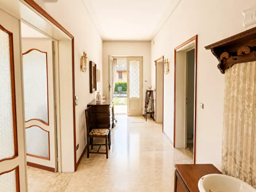 Immagine 8 di Villa in vendita  a Asola