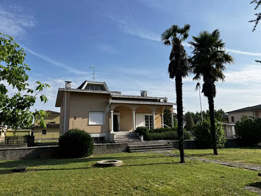 Immagine 19 di Villa in vendita  a Asola