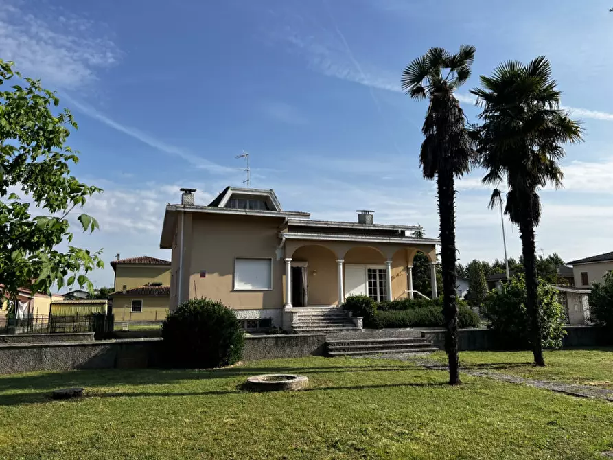 Immagine 21 di Villa in vendita  a Asola