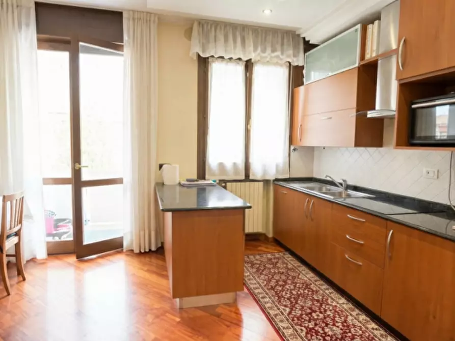 Immagine 4 di Appartamento in vendita  in Via don G. Minzoni a Abano Terme