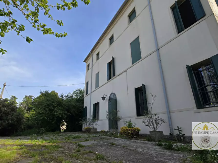 Immagine 41 di Villa in vendita  in via roma a Sant'elena