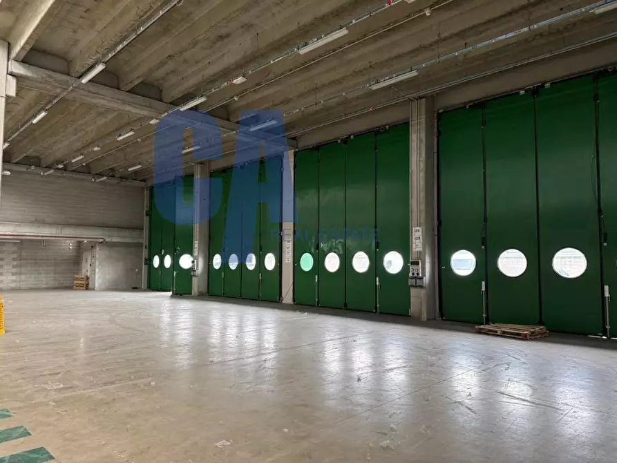Immagine 6 di Laboratorio in affitto  in VIA CARDUCCI G. a Peschiera Borromeo