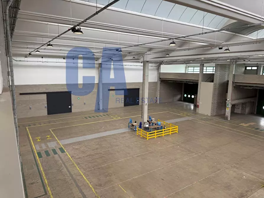 Immagine 16 di Laboratorio in affitto  in VIA CARDUCCI G. a Peschiera Borromeo