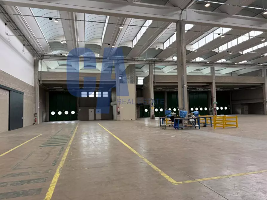 Immagine 13 di Magazzino in affitto  in VIA CARDUCCI G. a Peschiera Borromeo