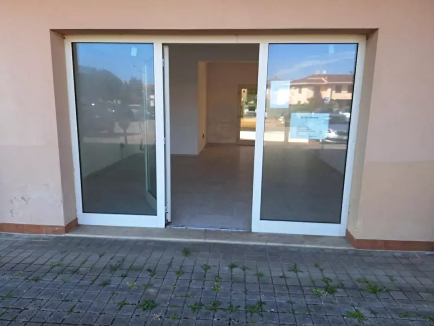 Immagine 1 di Negozio in vendita  in Via Antonio Gramsci 50 a Capannoli