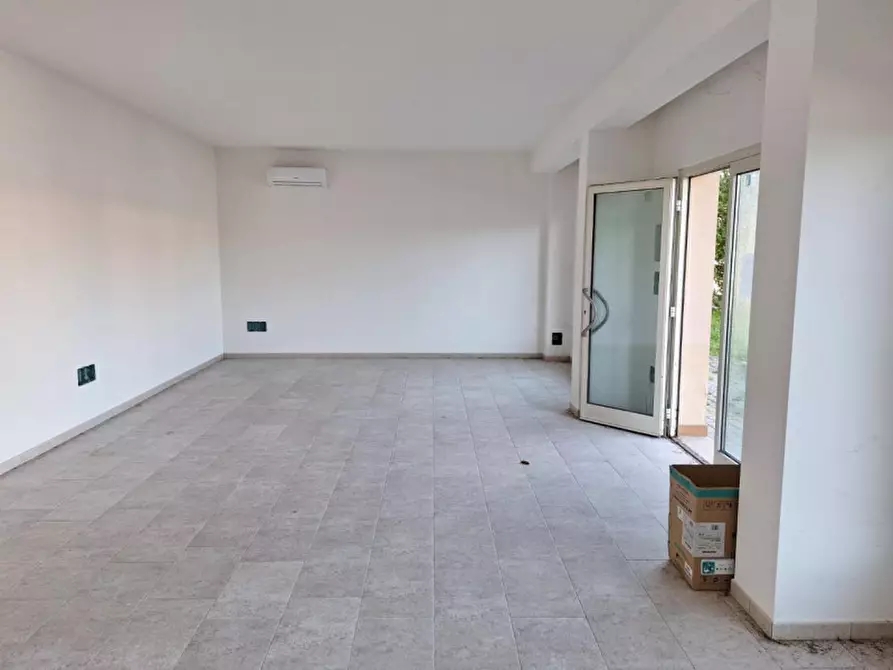 Immagine 6 di Negozio in vendita  in Via Antonio Gramsci, 50, 56033 Capannoli PI, Italia a Capannoli