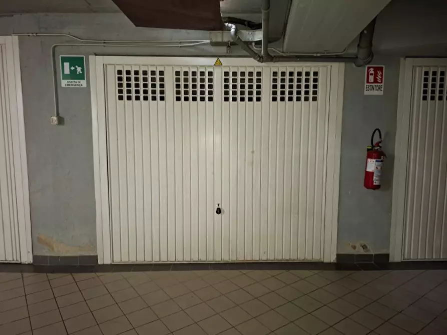Immagine 1 di Posto auto in vendita  in Vicolo Bainsizza, 5, 10098 Rivoli TO, Italia a Rivoli