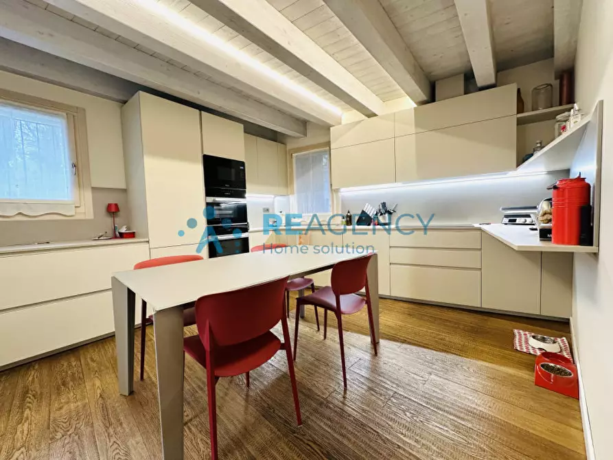 Immagine 7 di Casa trifamiliare in vendita  in via san valentino a Brendola