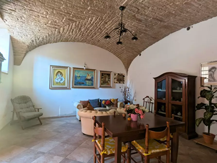 Immagine 2 di Appartamento in vendita  in Via Giuseppe Grixoni a Ozieri
