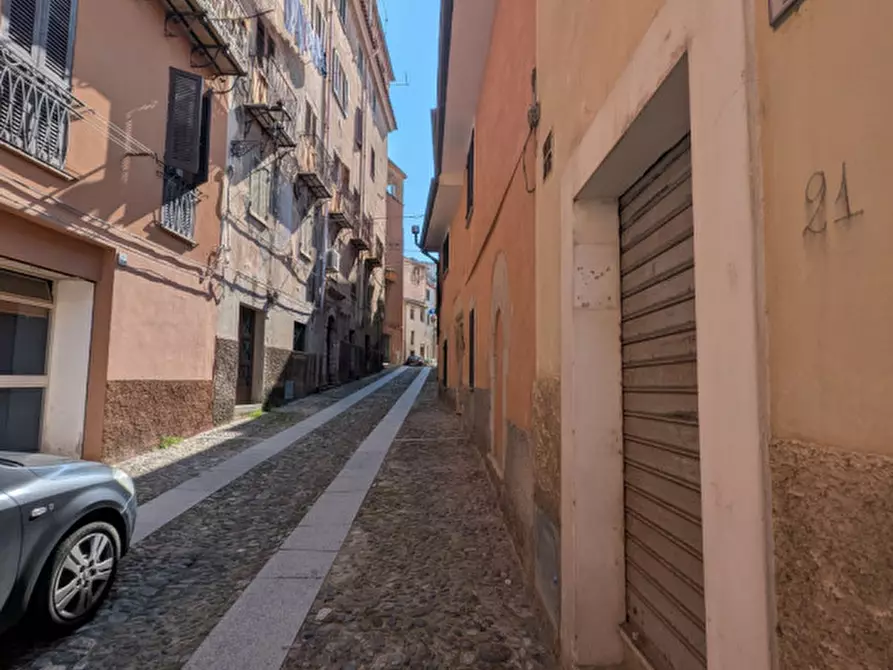 Immagine 17 di Appartamento in vendita  in Via Giuseppe Grixoni a Ozieri