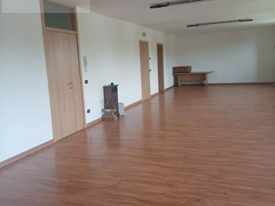 Immagine 2 di Ufficio in affitto  in Via Antonio Meucci a Selvazzano Dentro