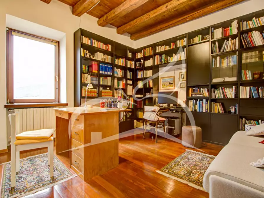 Immagine 21 di Appartamento in vendita  in Via delle Cave a Trento