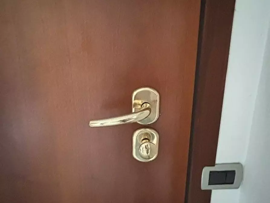 Immagine 19 di Appartamento in vendita  a Padova
