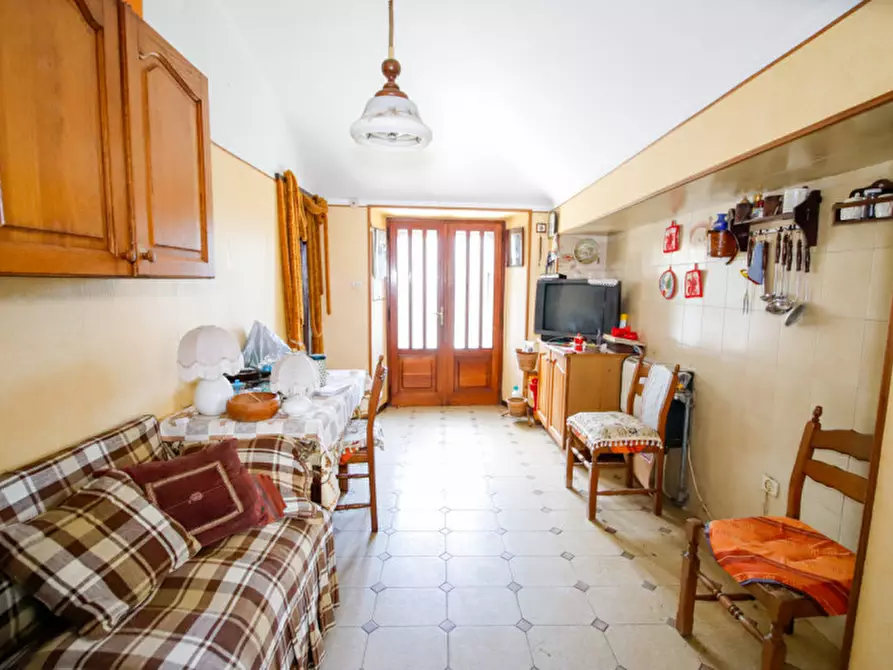 Immagine 7 di Casa indipendente in vendita  in via montebello priacco 1 a Cuorgnè