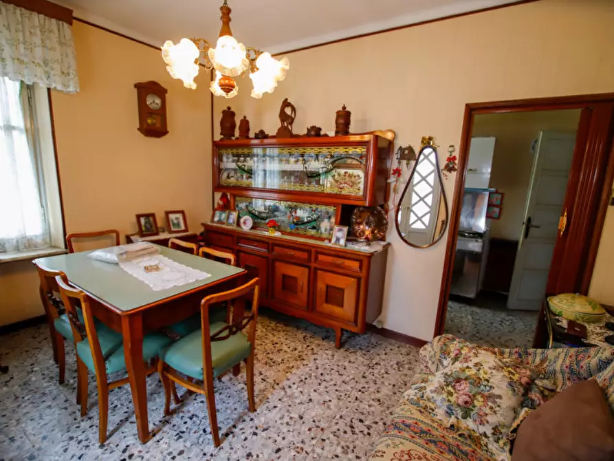 Immagine 8 di Casa indipendente in vendita  in via montebello priacco 1 a Cuorgnè