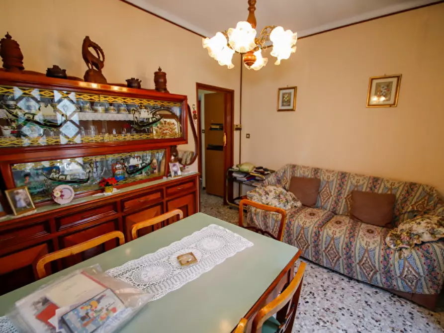 Immagine 9 di Casa indipendente in vendita  in via montebello priacco 1 a Cuorgnè