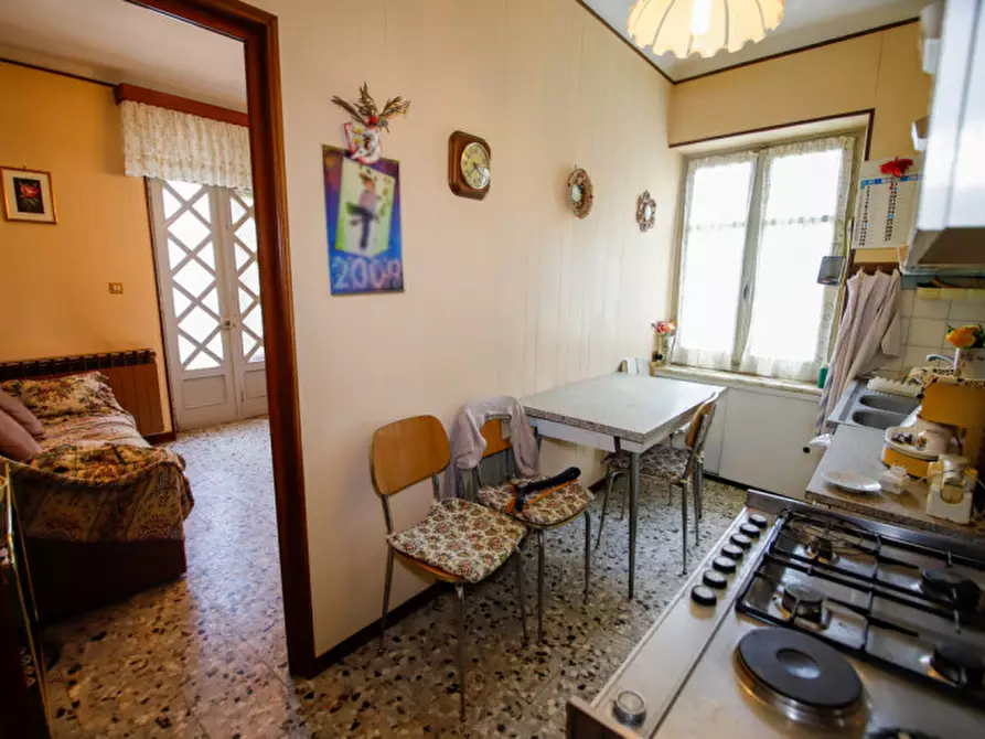 Immagine 11 di Casa indipendente in vendita  in via montebello priacco 1 a Cuorgnè
