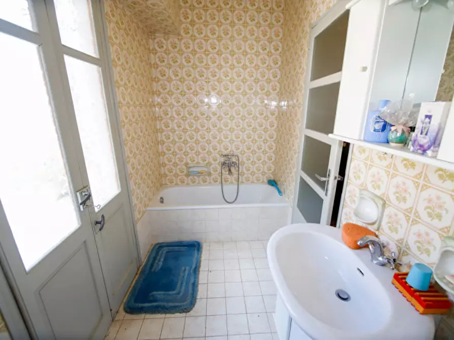 Immagine 33 di Casa indipendente in vendita  in via montebello priacco 1 a Cuorgnè