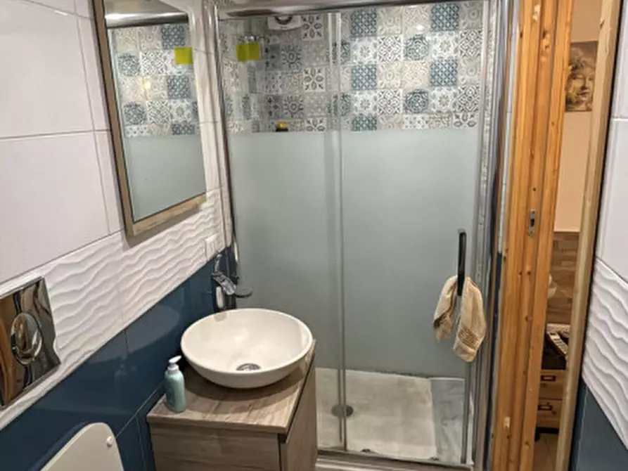 Immagine 11 di Appartamento in affitto  in Vico Limoncello 22 a Napoli