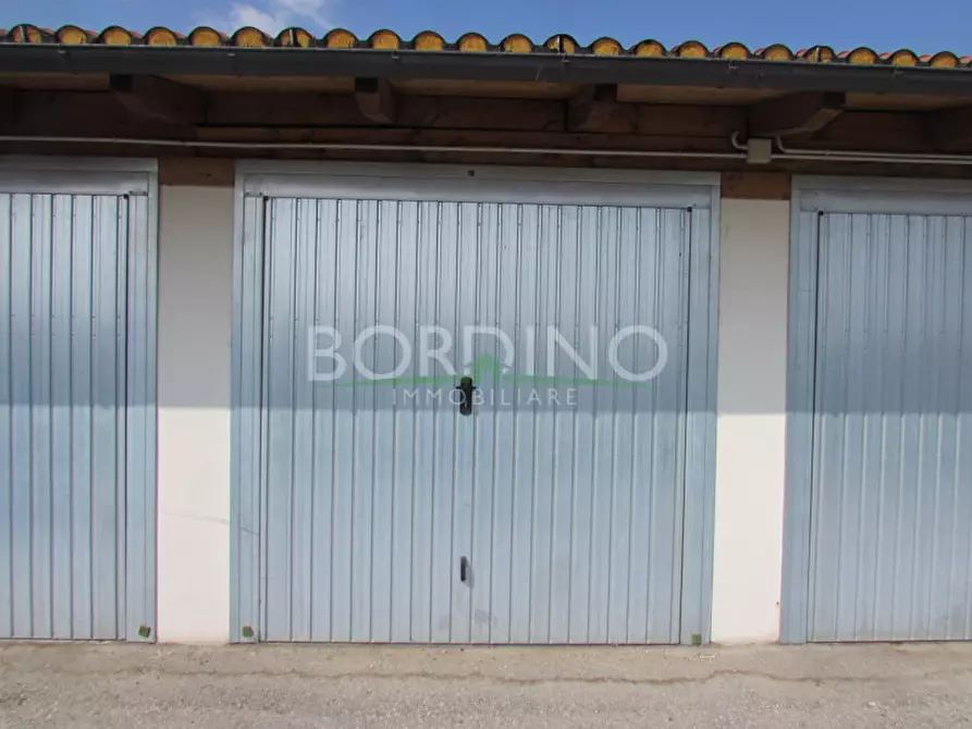 Immagine 26 di Appartamento in vendita  in Via IV Novembre snc a Magliano Alfieri