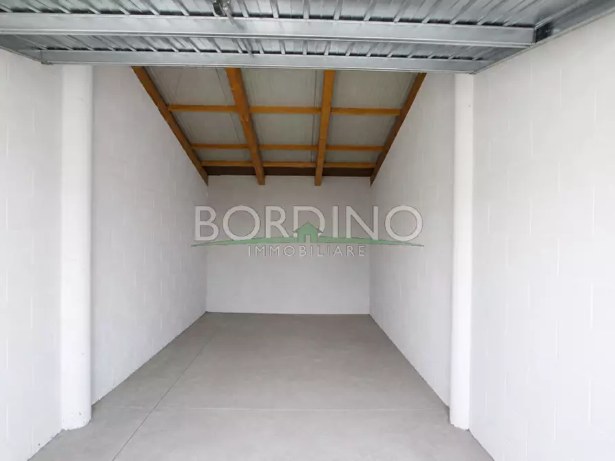 Immagine 27 di Appartamento in vendita  in Via IV Novembre snc a Magliano Alfieri