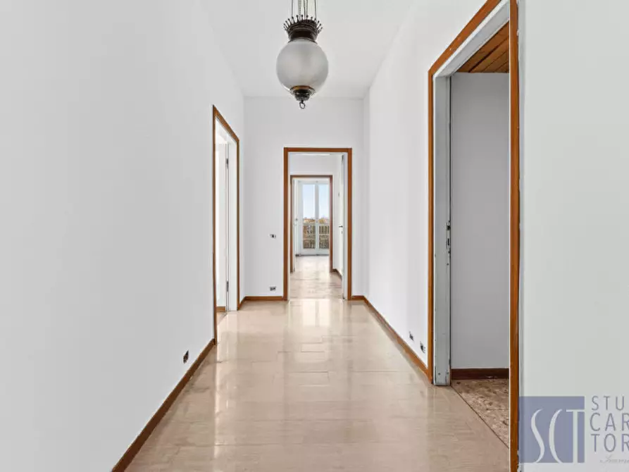 Immagine 7 di Appartamento in vendita  in via mario donati, 10 a Milano