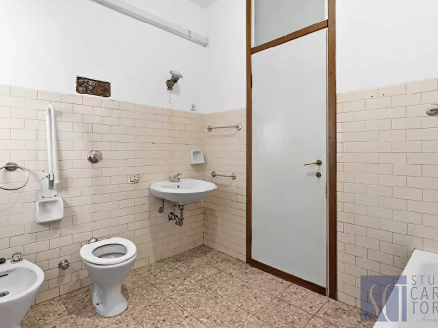 Immagine 17 di Appartamento in vendita  in via mario donati, 10 a Milano