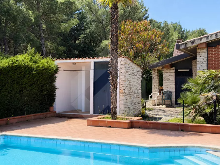 Immagine 4 di Villa in vendita  in Viale Ponticello di Femminamorta a Andria