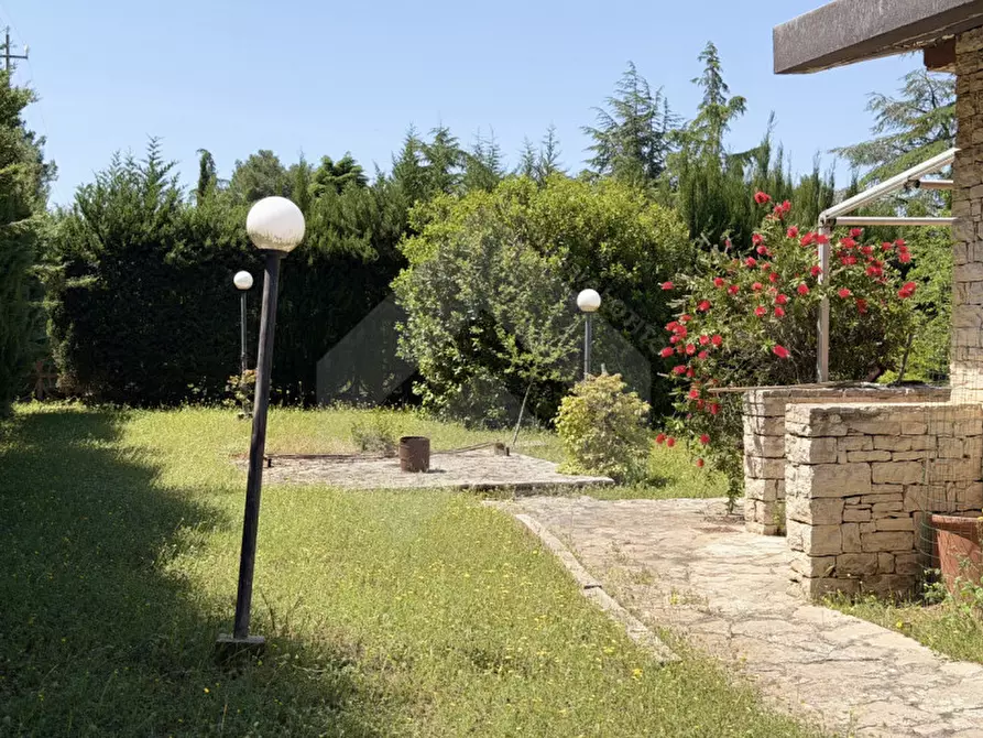 Immagine 6 di Villa in vendita  in Viale Ponticello di Femminamorta a Andria