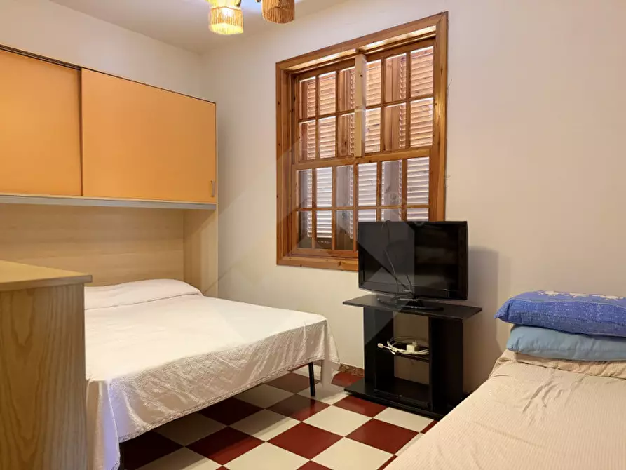 Immagine 14 di Villa in vendita  in Viale Ponticello di Femminamorta a Andria