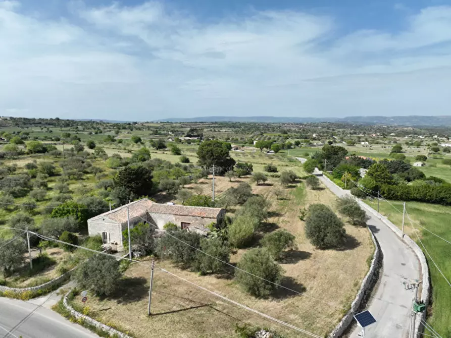 Immagine 12 di Casa indipendente in vendita  a Modica