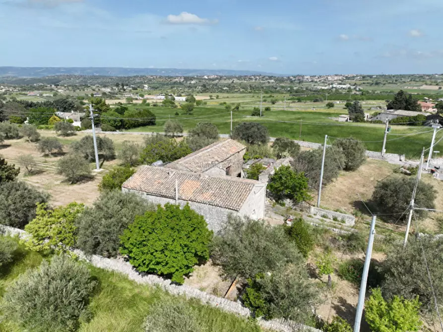 Immagine 19 di Casa indipendente in vendita  a Modica