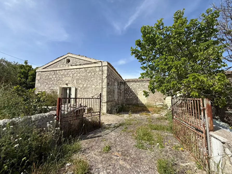Immagine 20 di Casa indipendente in vendita  a Modica
