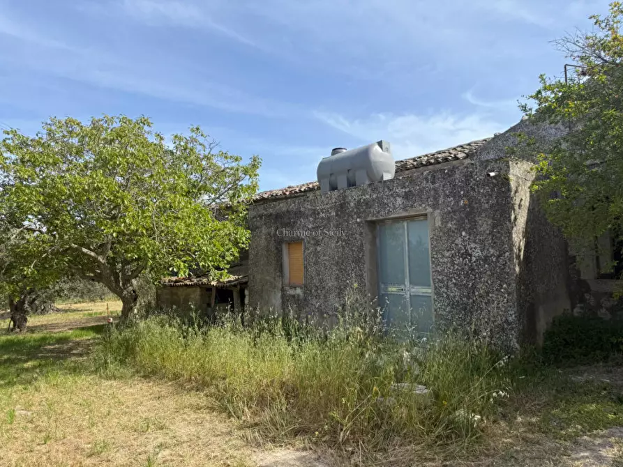 Immagine 23 di Casa indipendente in vendita  a Modica
